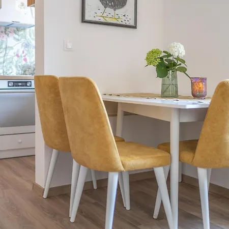 Linden House Flat Апартаменты *