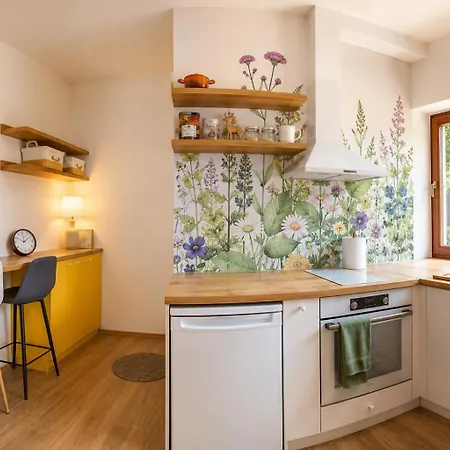 Linden House Flat