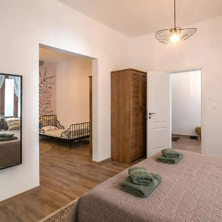 Daire Linden House Flat *