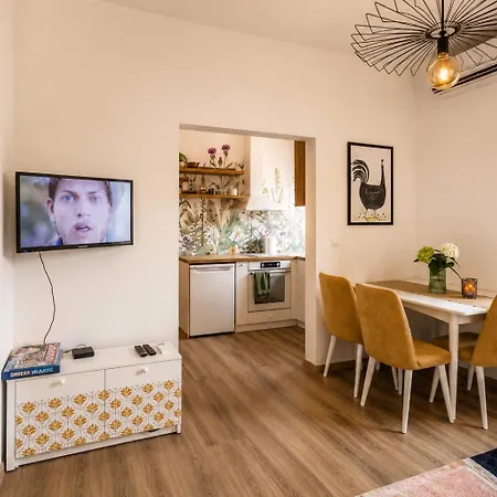 Linden House Flat *