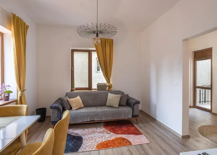 Linden House Flat Апартаменты Варна