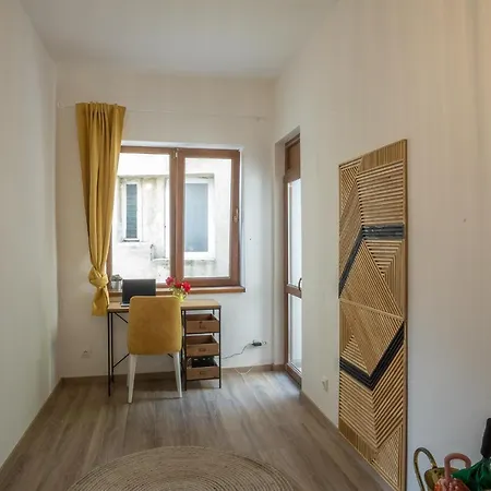 Linden House - A Lovely In Апартаменты Варна